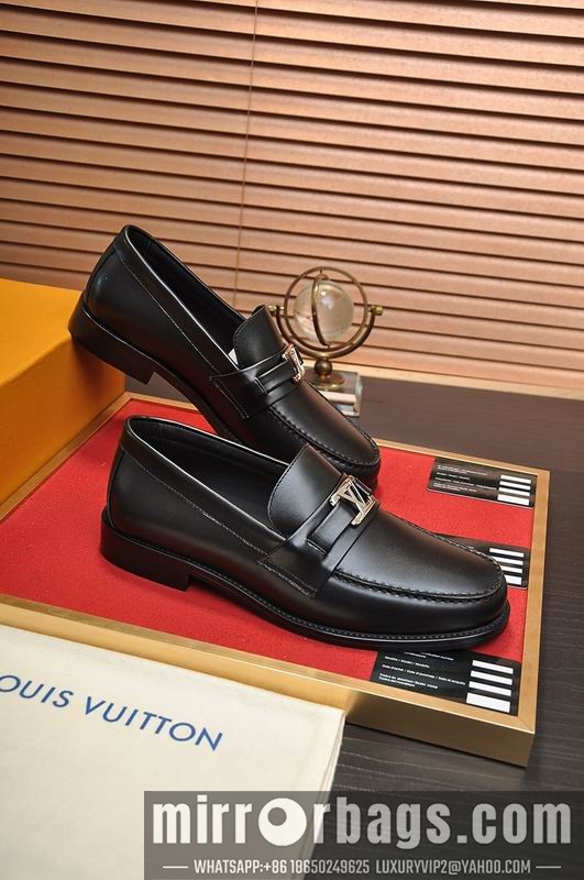 LV Replica Shoes LV sz38-45 mnf0324