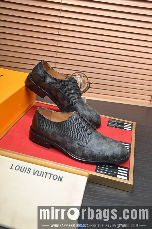 LV Replica Shoes LV sz38-45 mnf0738
