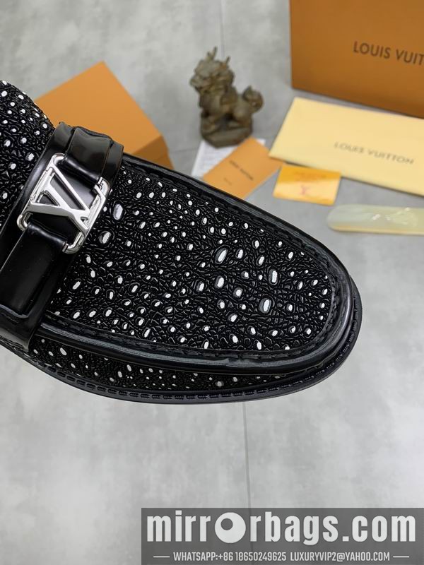 LV Replica Shoes LV sz38-45 mnf0401