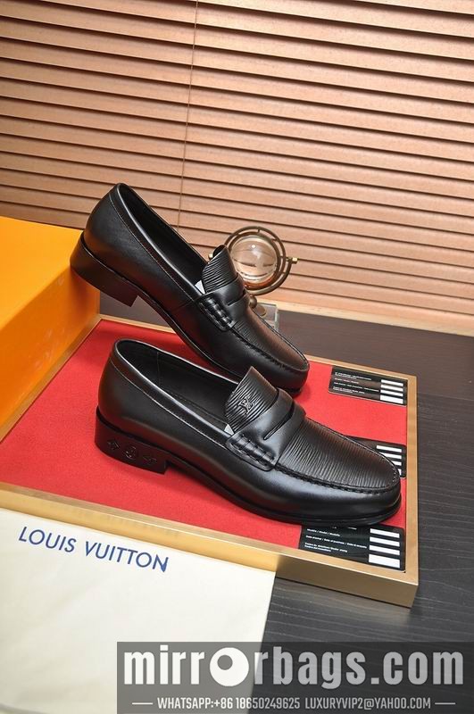 LV Replica Shoes LV sz38-45 mnf0750