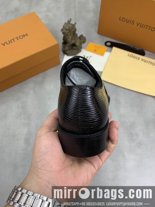 LV Replica Shoes LV sz38-45 mnf0313