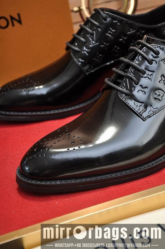 LV Replica Shoes LV sz38-45 mnf0534