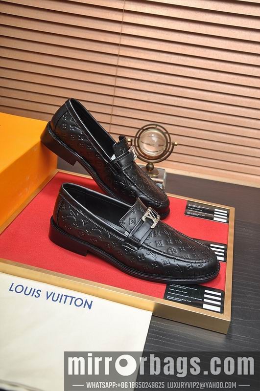LV Replica Shoes LV sz38-45 mnf0754