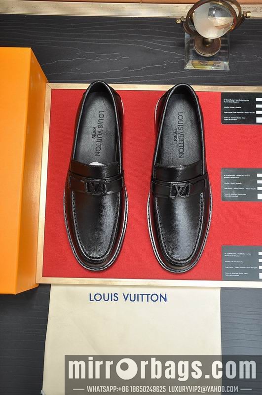 LV Replica Shoes LV sz38-45 mnf0755