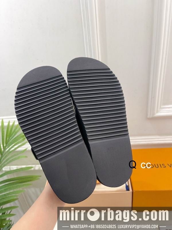 LV Replica Shoes LV sz36-44 XC0403