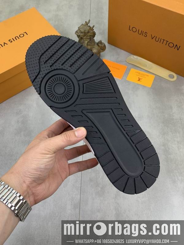 LV Replica Shoes LV sz38-44 mnf0156