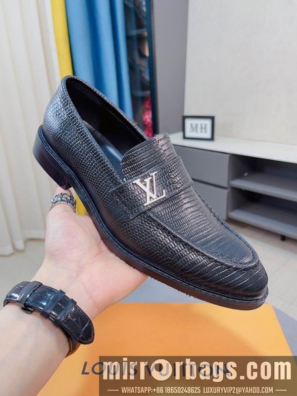 LV Replica Shoes LV sz38-45 mnf0227