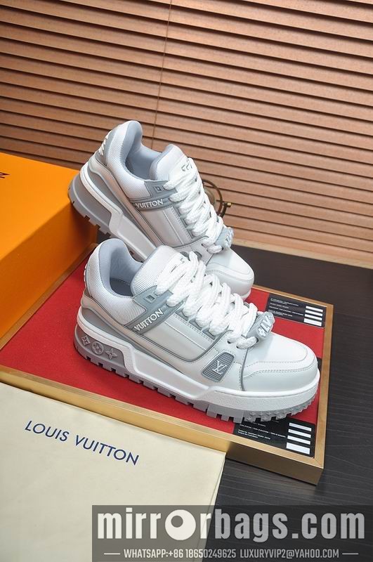 LV Replica Shoes LV sz38-45 mnf0634