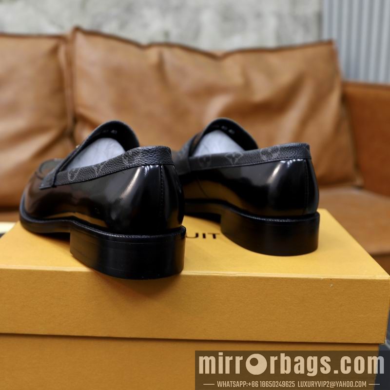 LV Replica Shoes LV sz38-45 mnf0605