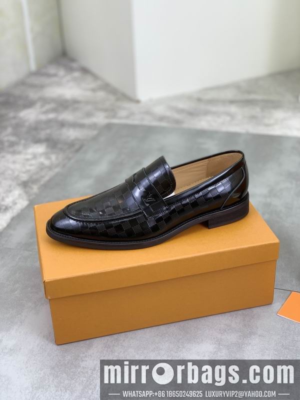 LV Replica Shoes LV sz38-44 mnf25