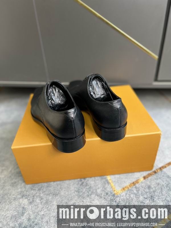 LV Replica Shoes LV sz38-45 mnf0104