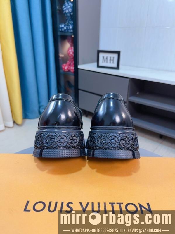 LV Replica Shoes LV sz39-45 mnf0431
