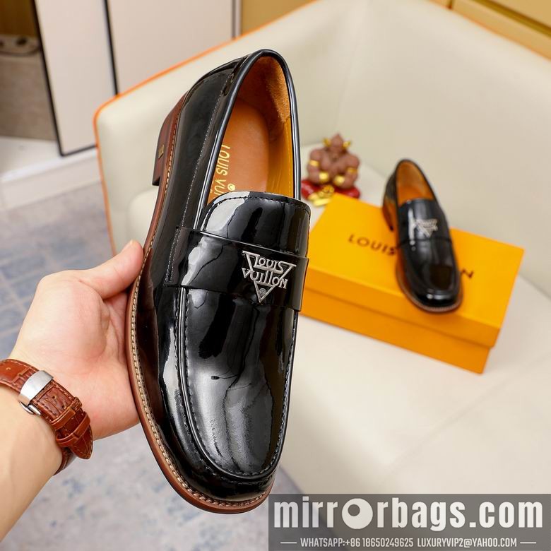 LV Replica Shoes LV sz38-44 06106