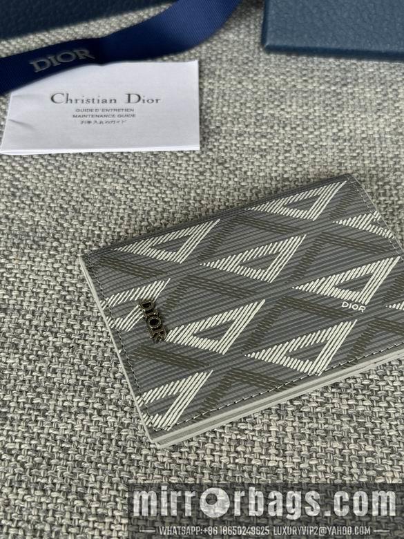 Dior Replica Bags 2ESCH138 8.2X11.2cm YG 4