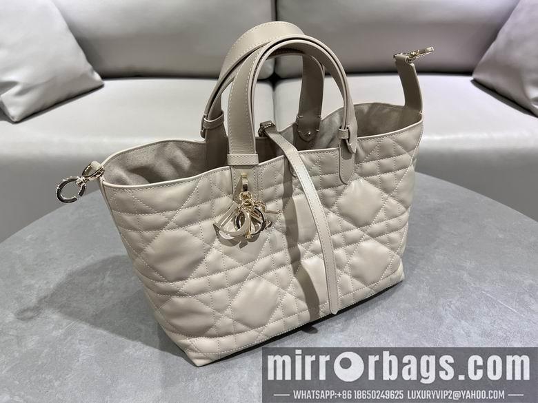 Dior Replica Bags 2821 28.5X19X21cm YG 2