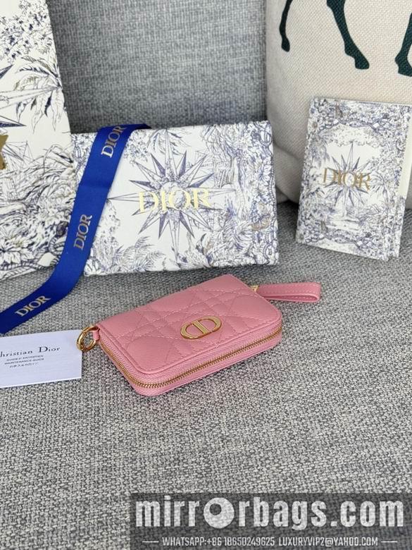 Dior Replica Bags S5034 9X11cm YG 8