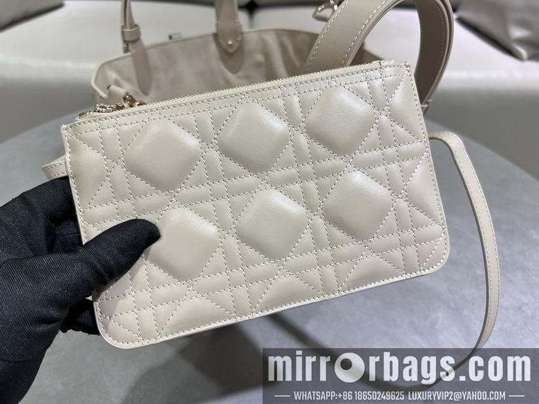 Dior Replica Bags 2821 28.5X19X21cm YG 2