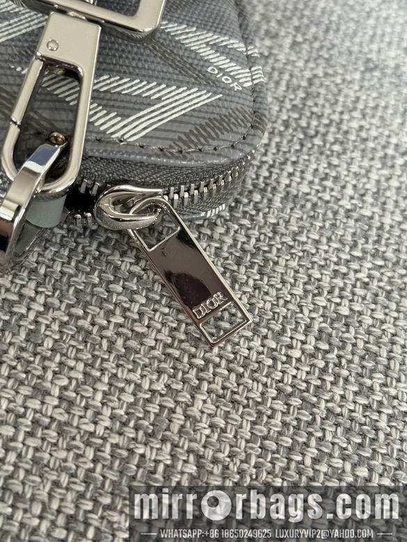 Dior Replica Bags A251 30X20X2.5cm YG 3