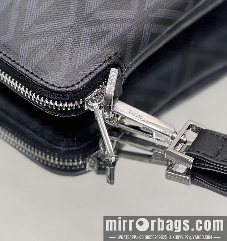 Dior Replica Bags 23738 30X20X2.5cm YG 3