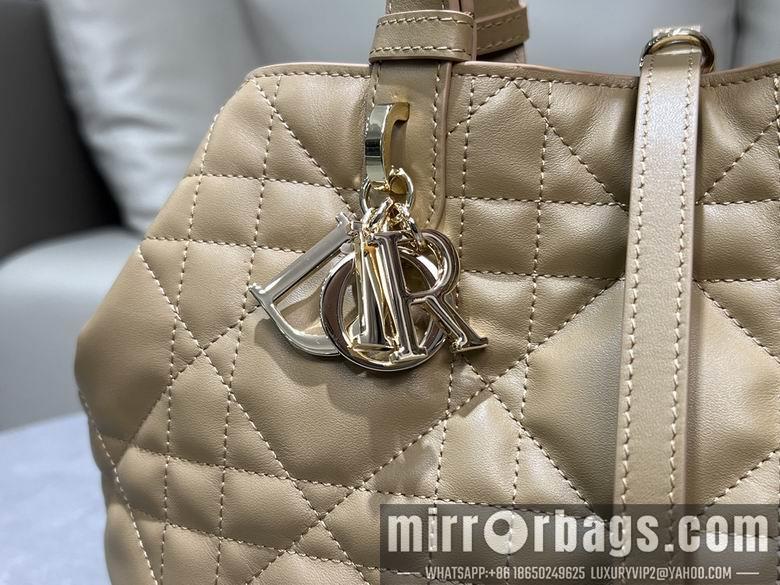 Dior Replica Bags 2821 28.5X19X21cm YG 6