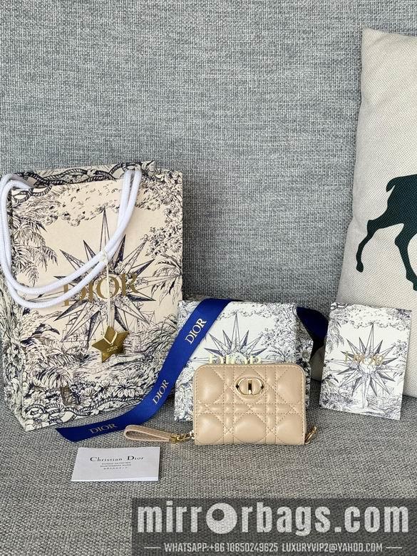 Dior Replica Bags S5034 9X11cm YG 16