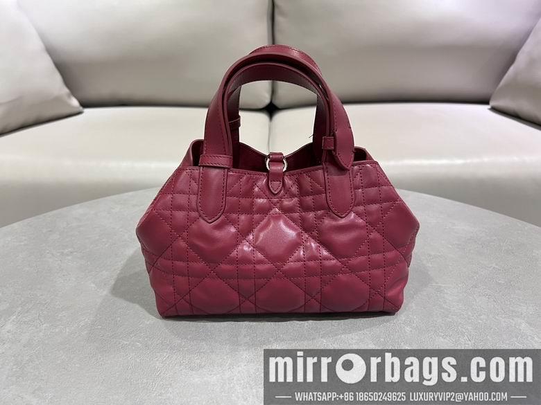 Dior Replica Bags 2822 23X15X15cm YG 5