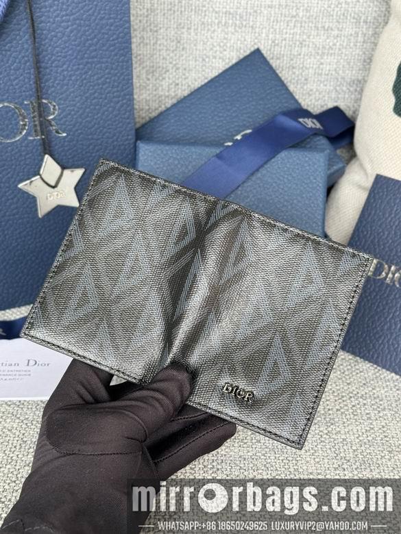Dior Replica Bags 2ESCH138 8.2X11.2cm YG 6
