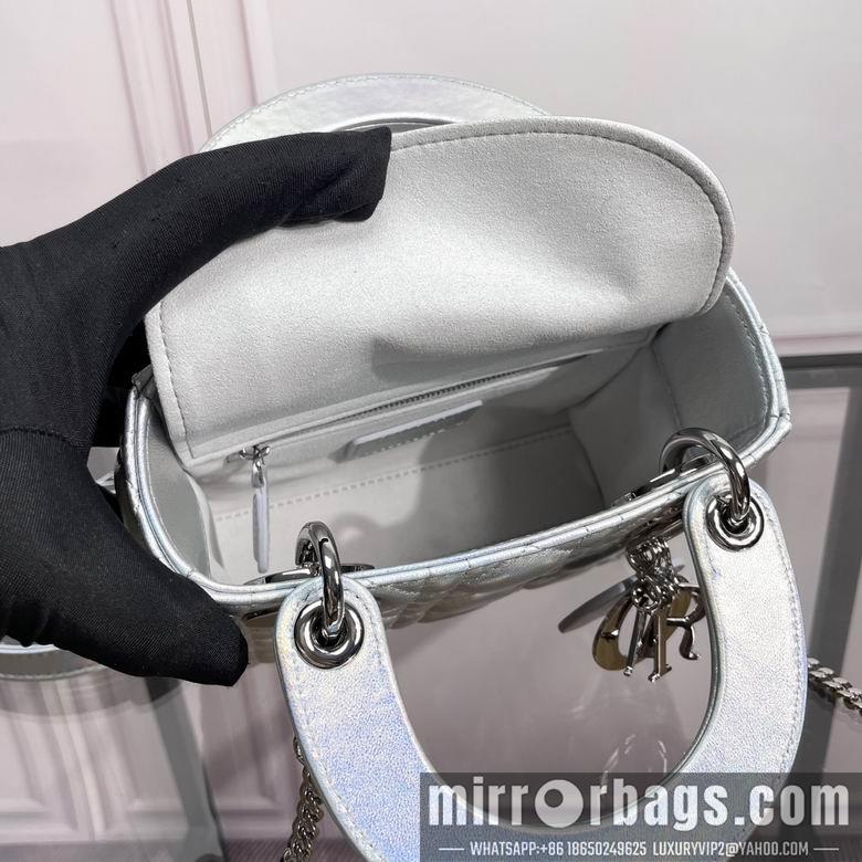 Dior Replica Bags 0503 17X15X7cm YG 1