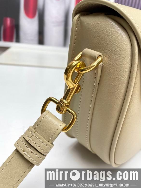 Dior Replica Bags M9319 22X17X6cm YG 1