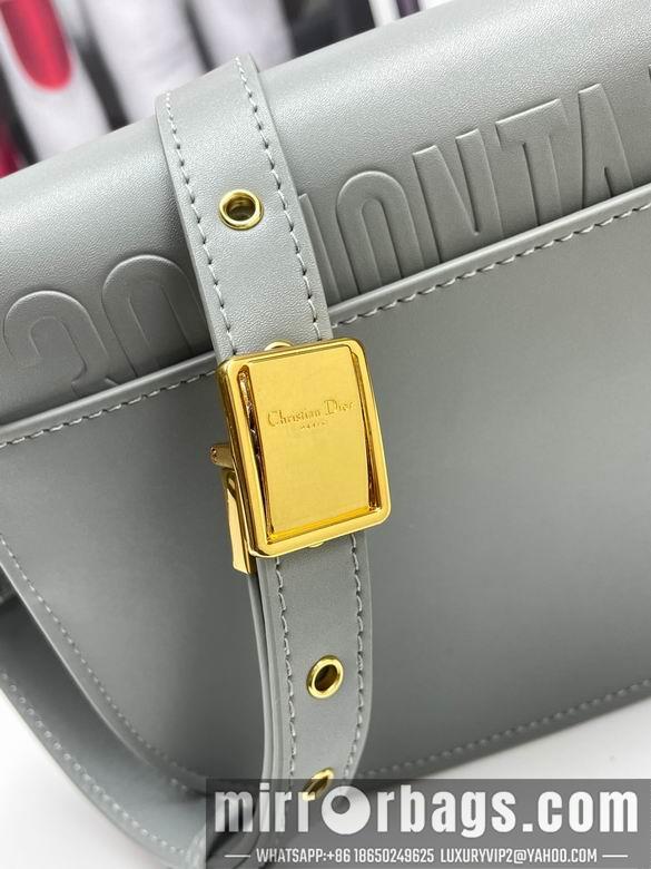 Dior Replica Bags M9319 22X17X6cm YG 2