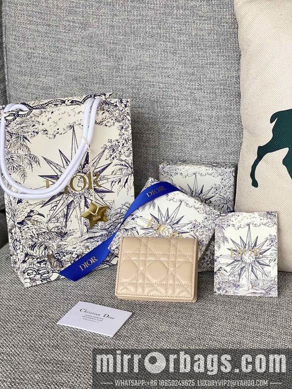 Dior Replica Bags S01780 9X11cm YG 9
