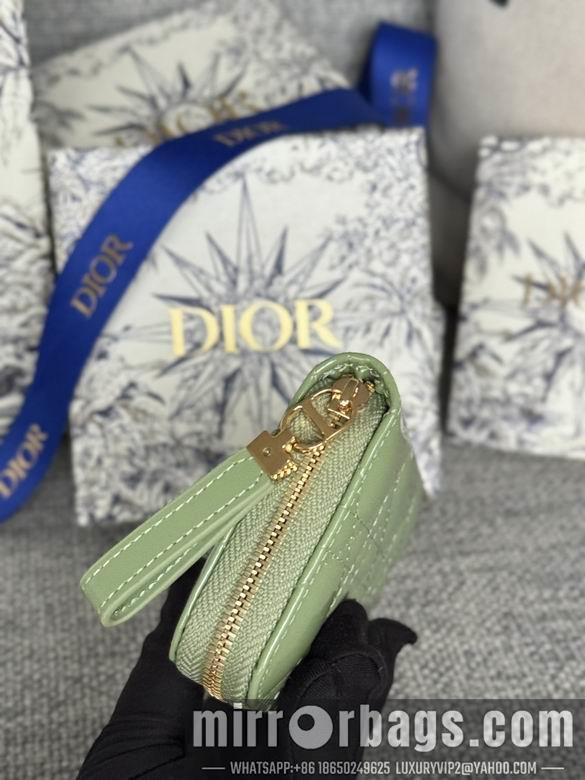 Dior Replica Bags S5034 9X11cm YG 4