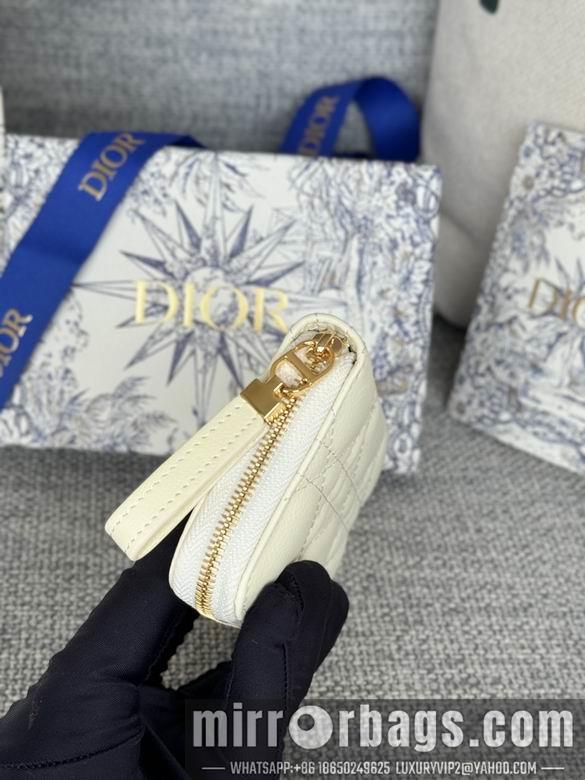 Dior Replica Bags S5034 9X11cm YG 3
