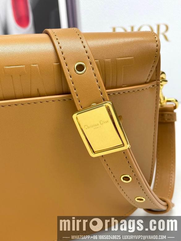 Dior Replica Bags M9319 22X17X6cm YG 4