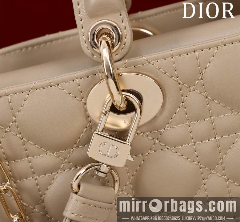 Dior Replica Bags M0540 26X13.5X5cm BG 15