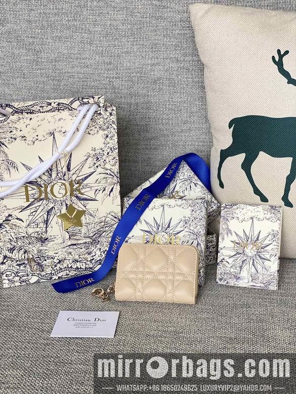 Dior Replica Bags s0985 12X8.5cm YG 3