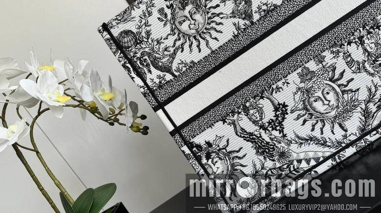 Dior Replica Bags 8001 41X35X18cm YG 3
