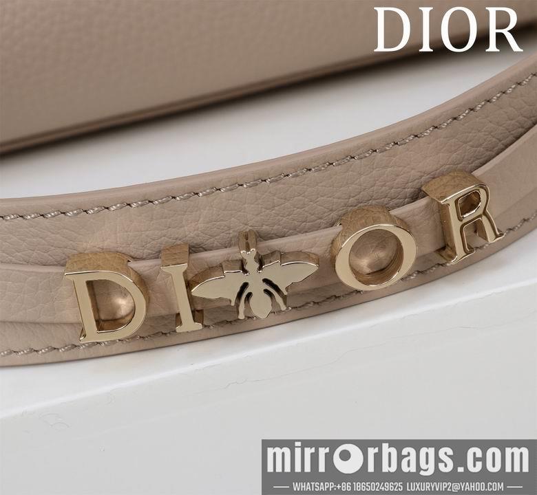 Dior Replica Bags 051305 BG 5
