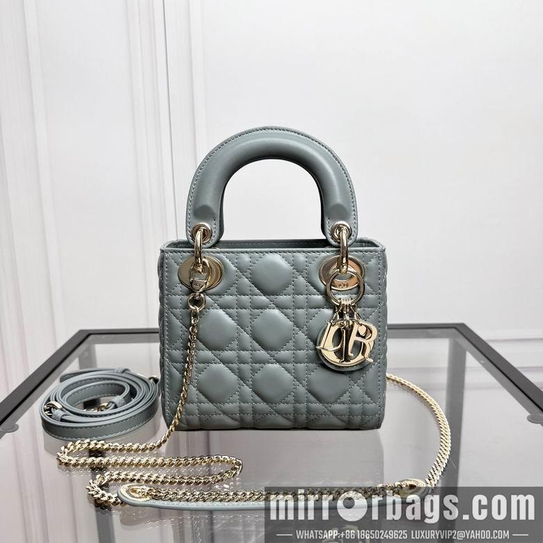 Dior Replica Bags 0503 17X15X7cm YG 7