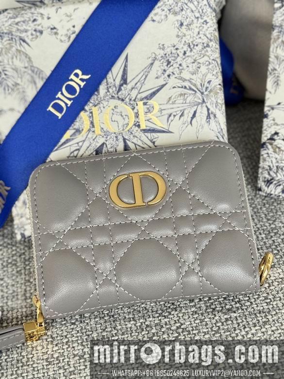 Dior Replica Bags S5034 9X11cm YG 18