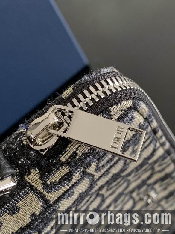 Dior Replica Bags 23738 30X20X2.5cm YG 4
