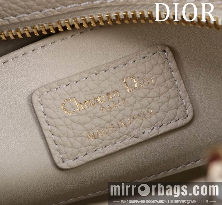 Dior Replica Bags 051305 BG 3