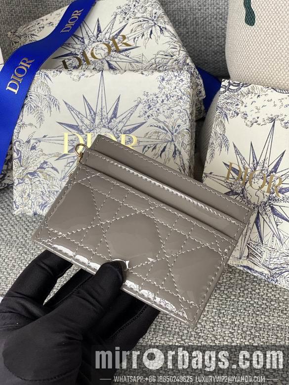 Dior Replica Bags S0974 YG 5