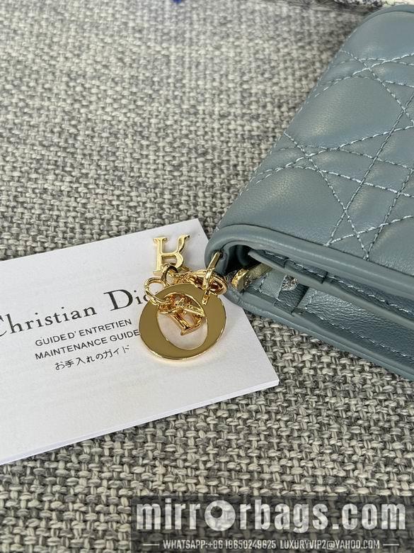 Dior Replica Bags S01780 9X11cm YG 3