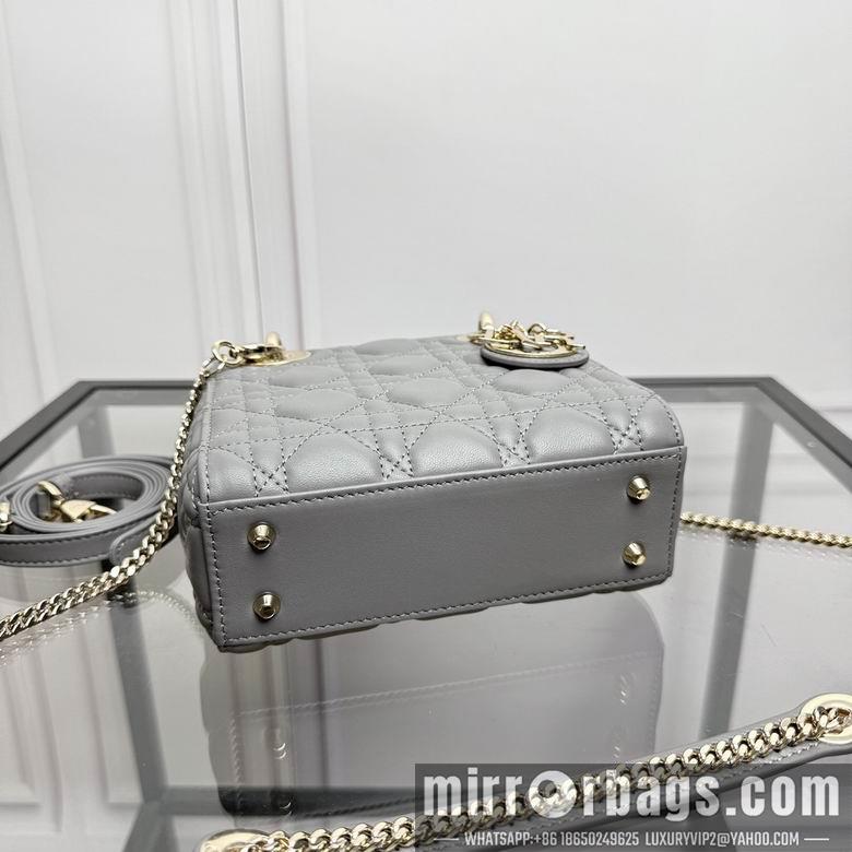 Dior Replica Bags 0503 17X15X7cm YG 9