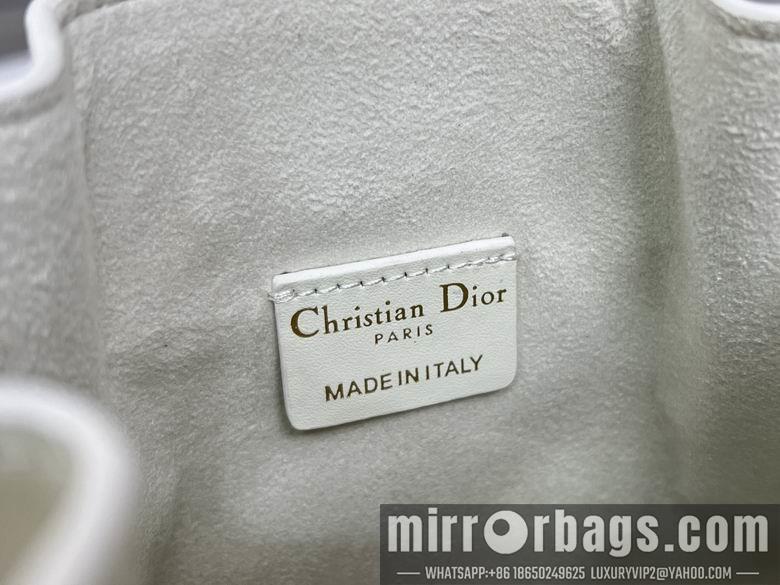 Dior Replica Bags 9279 17X7X18cm YG 3