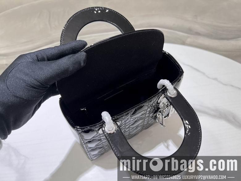 Dior Replica Bags 20X17X8cm 111903 YG 5