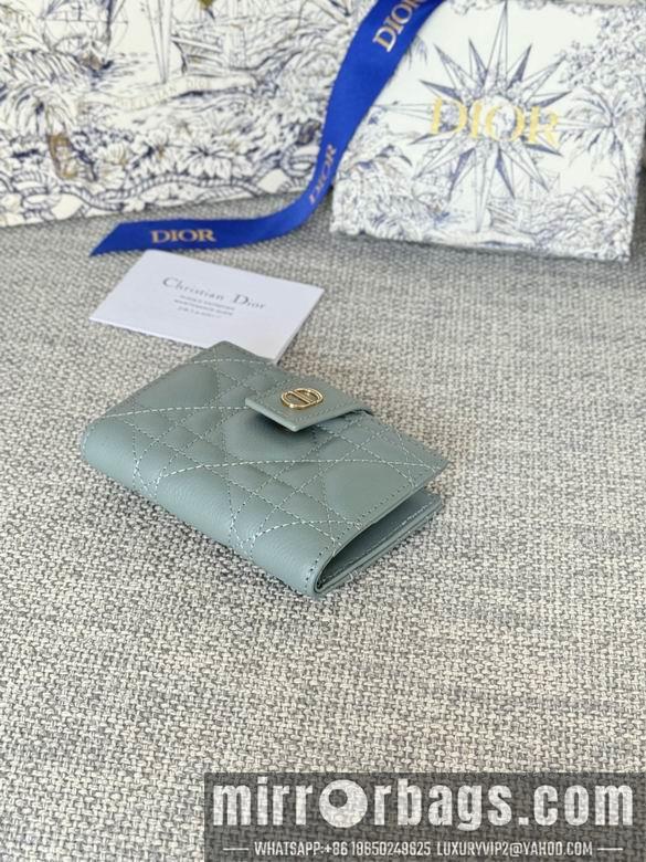 Dior Replica Bags S5157 11X8X1.3cm YG 3