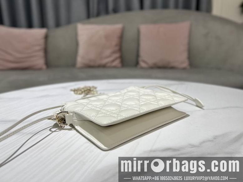 Dior Replica Bags 9264 19X13X5cm YG 4