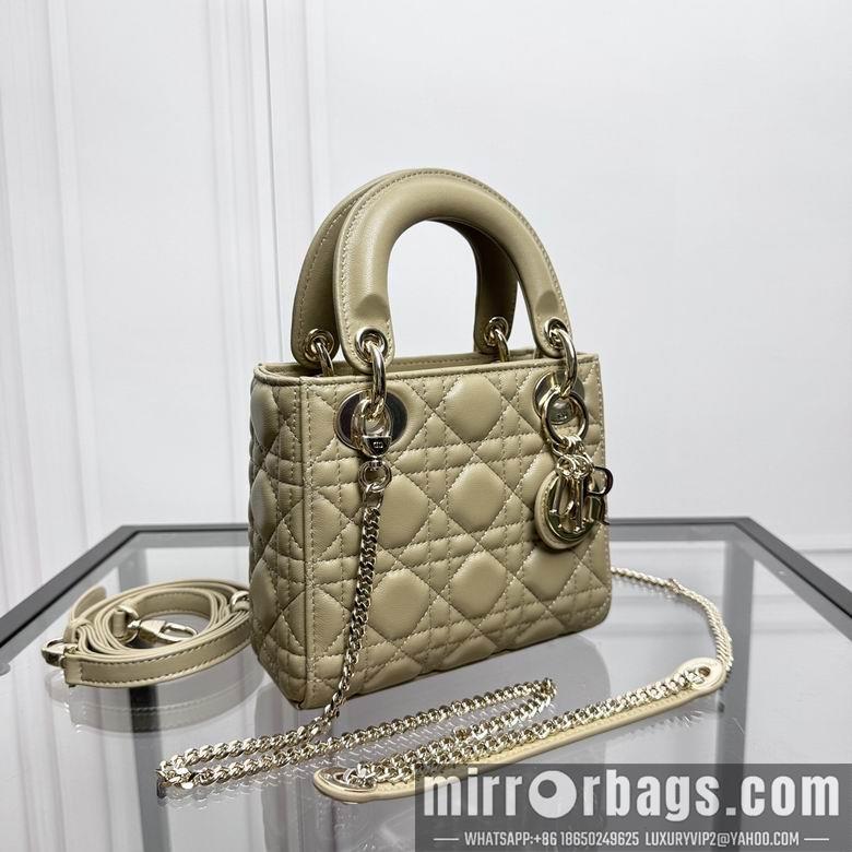 Dior Replica Bags 0503 17X15X7cm YG 3
